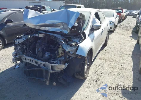 2017 Ford Focus Se z USA, uszkodzony, nr VIN 1FADP3F27HL327034